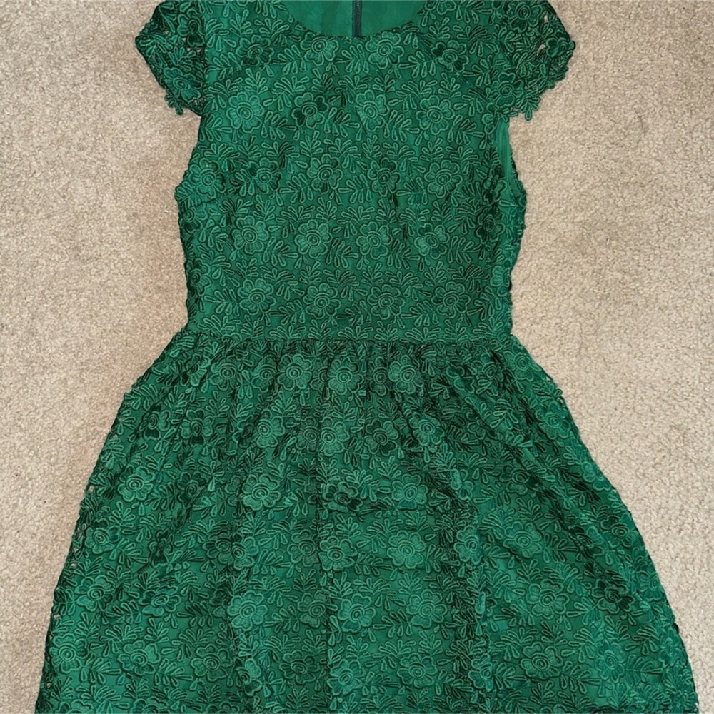 Alice Olivia Elegant Green Lace Dress